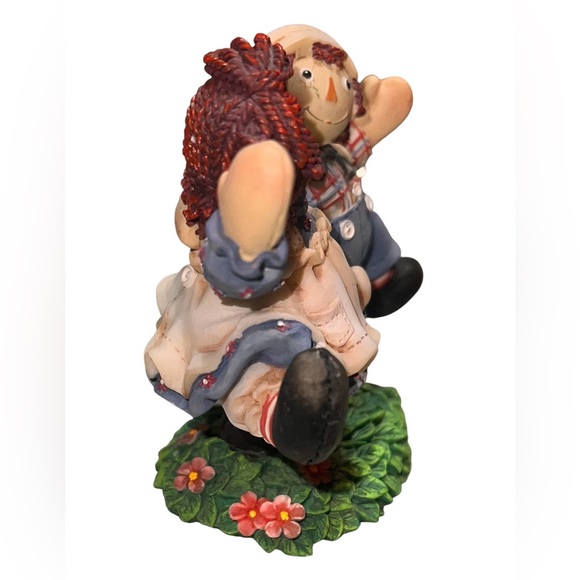 Raggedy Ann and Andy dancing - Picture 3 of 6